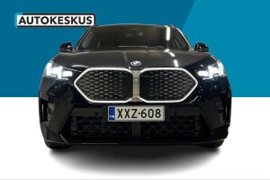 BMW iX2 esikatselu 1