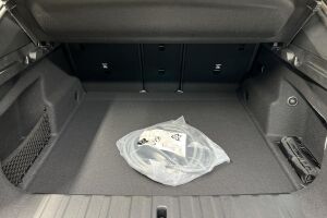 BMW iX2 esikatselu 11