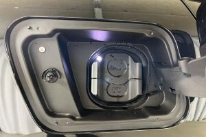 BMW iX2 esikatselu 20