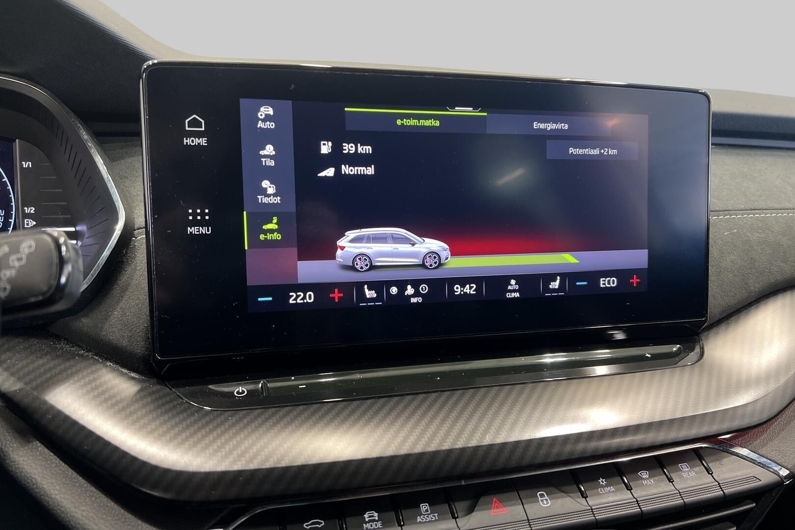 SKODA OCTAVIA iso kuva 19