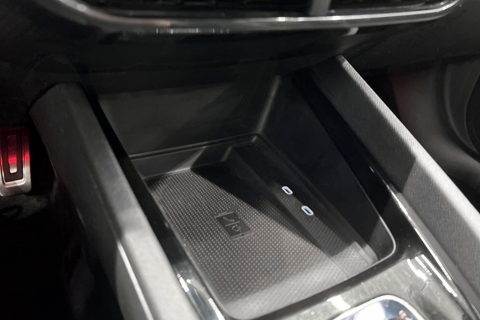 SKODA OCTAVIA iso kuva 26