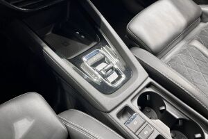 SKODA OCTAVIA esikatselu 27