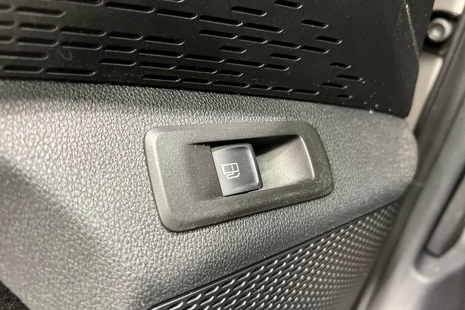 SKODA OCTAVIA iso kuva 34