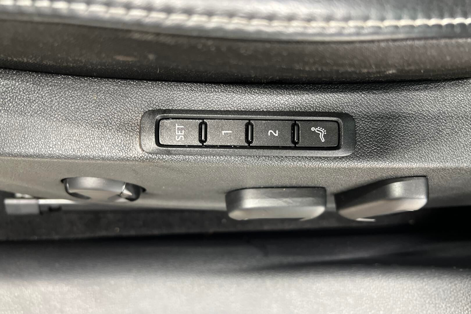 SKODA OCTAVIA iso kuva 37