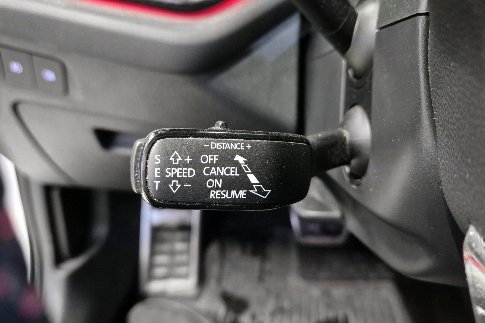 SKODA OCTAVIA iso kuva 9