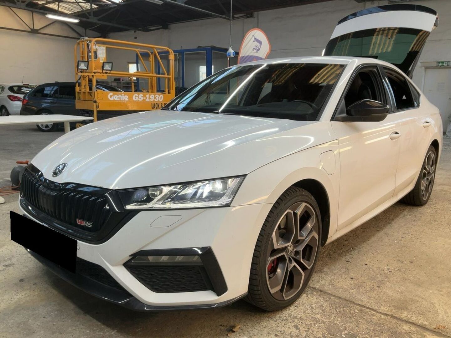 SKODA OCTAVIA iso kuva 0