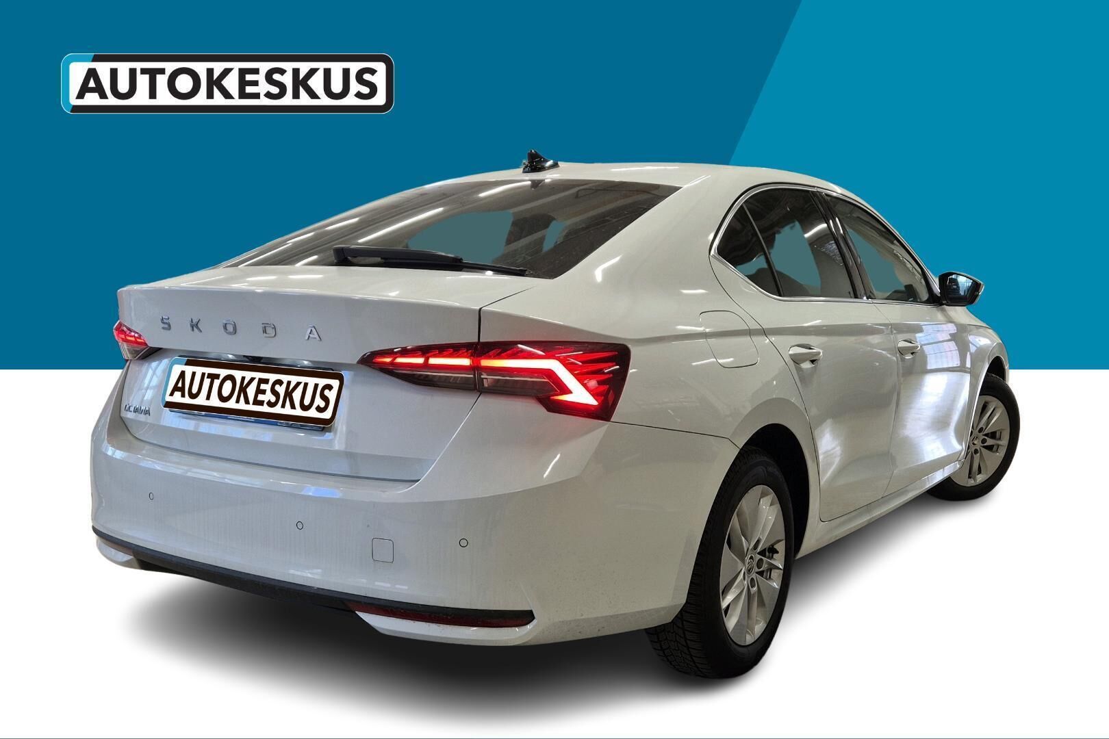 SKODA OCTAVIA iso kuva 2