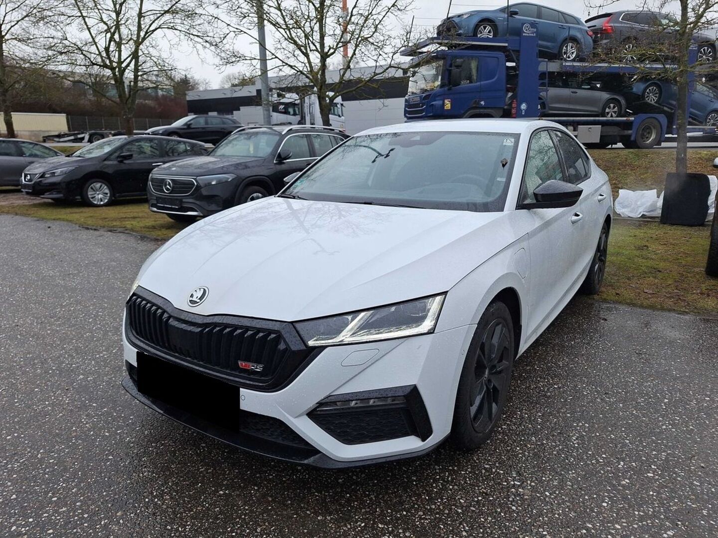 SKODA OCTAVIA iso kuva 0