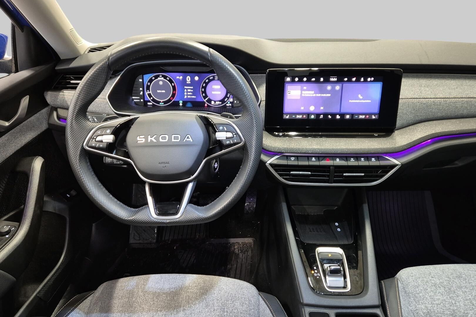 SKODA OCTAVIA iso kuva 1