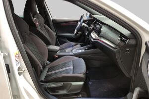 SKODA OCTAVIA esikatselu 3