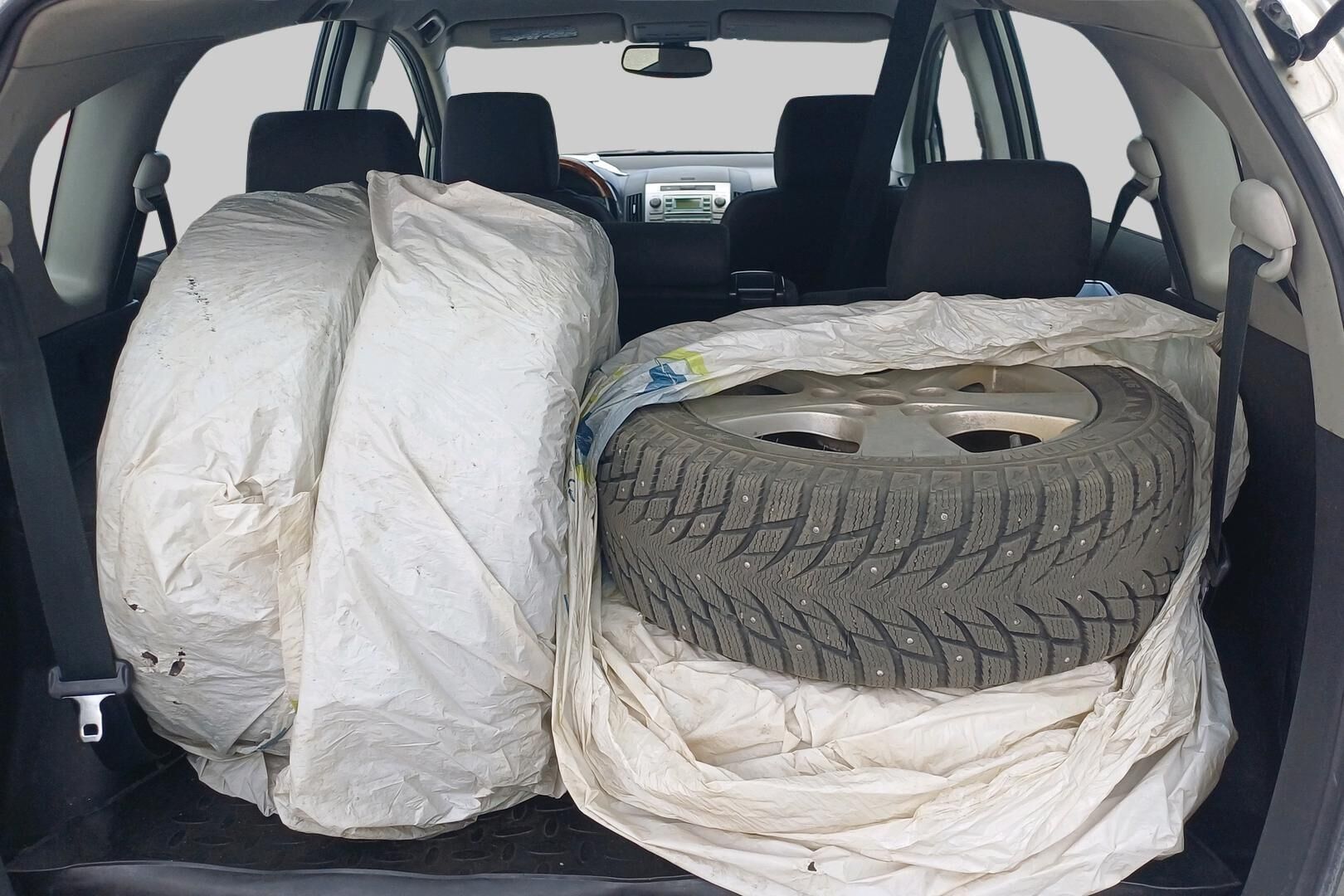 Toyota Corolla Verso iso kuva 11