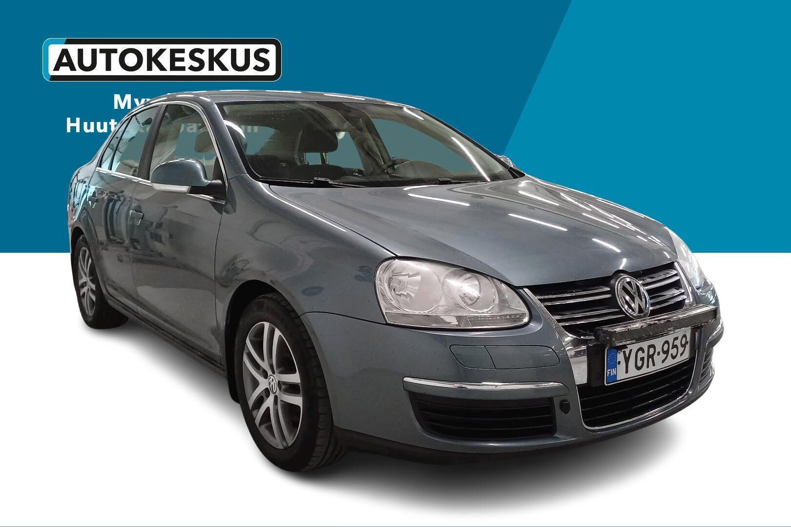 Volkswagen Jetta iso kuva 2