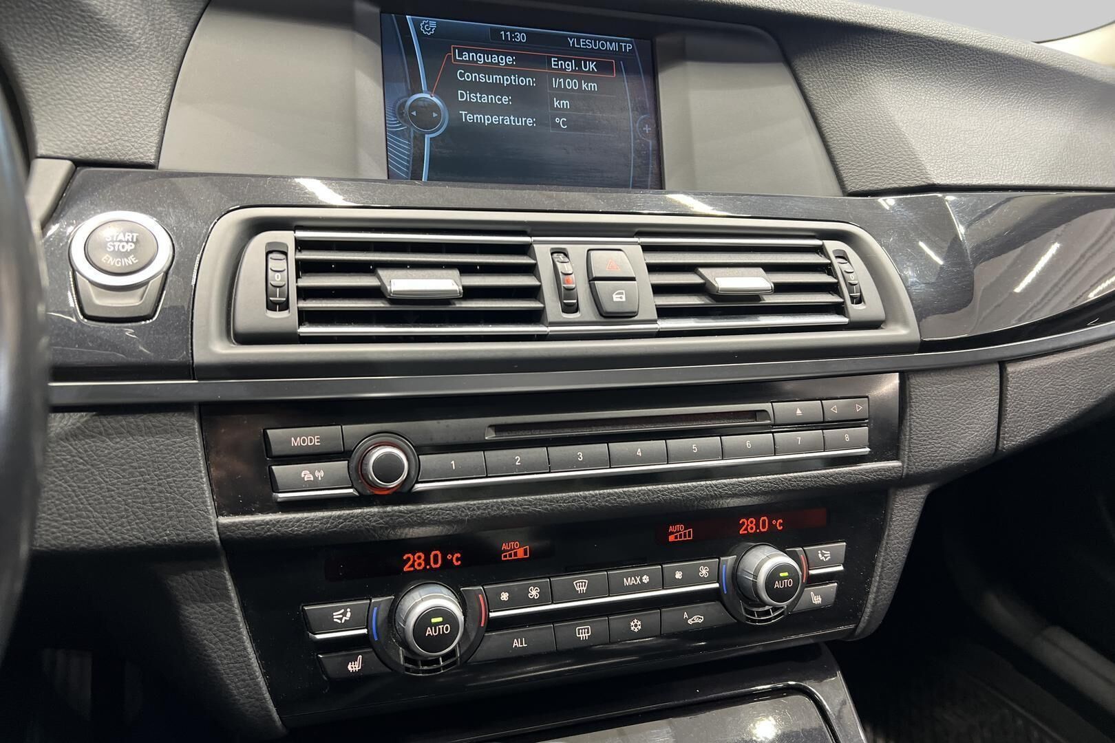 BMW 5-SARJA iso kuva 16