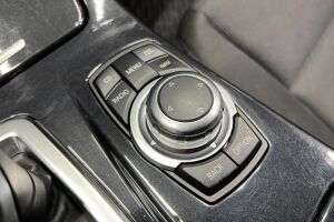 BMW 5-SARJA esikatselu 19