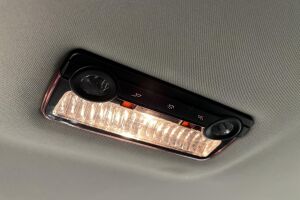 BMW 5-SARJA esikatselu 24