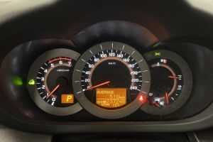 Toyota RAV4 esikatselu 14