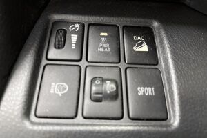 Toyota RAV4 esikatselu 19