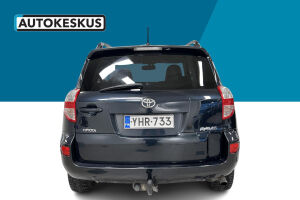 Toyota RAV4 esikatselu 6