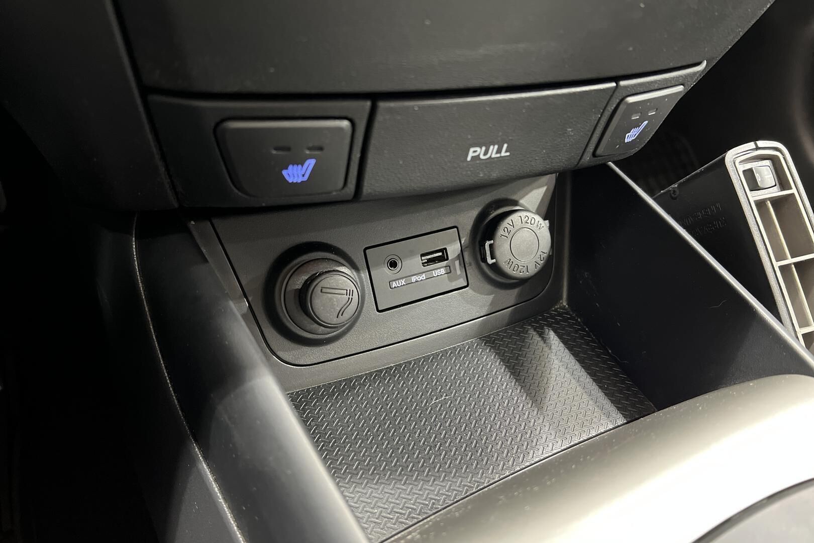 Hyundai i30 iso kuva 16