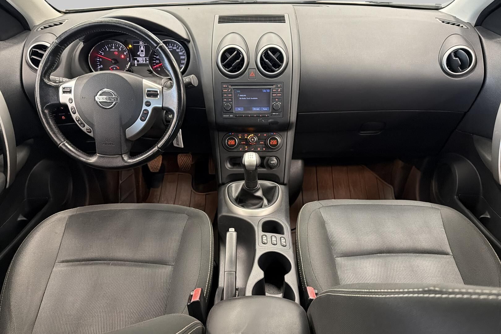 Nissan Qashqai iso kuva 11