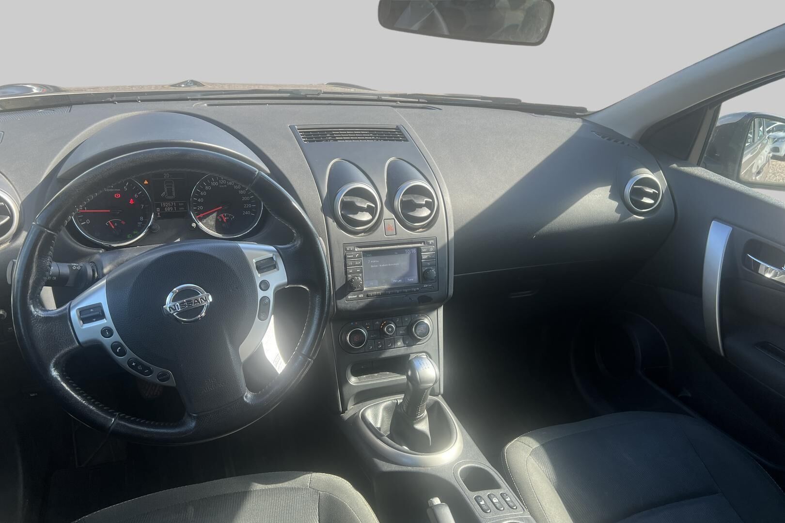 Nissan Qashqai iso kuva 2