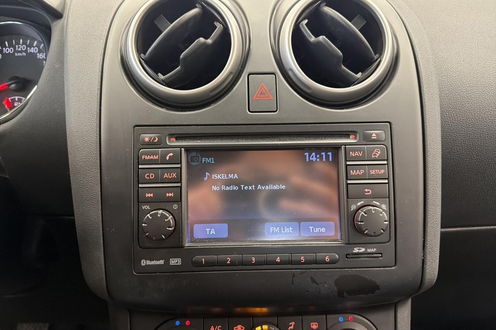 Nissan Qashqai iso kuva 22