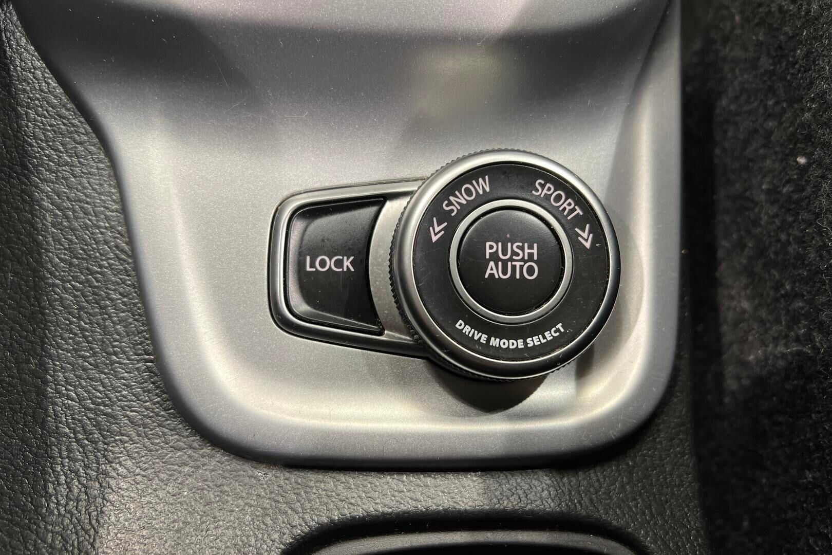 Suzuki Vitara iso kuva 12