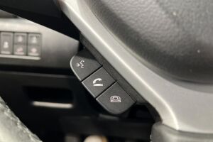 Suzuki Vitara esikatselu 14