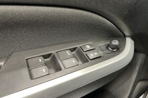 Suzuki Vitara esikatselu 15