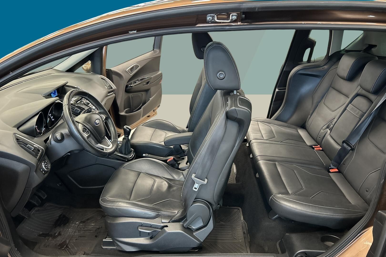 Ford B-Max iso kuva 23