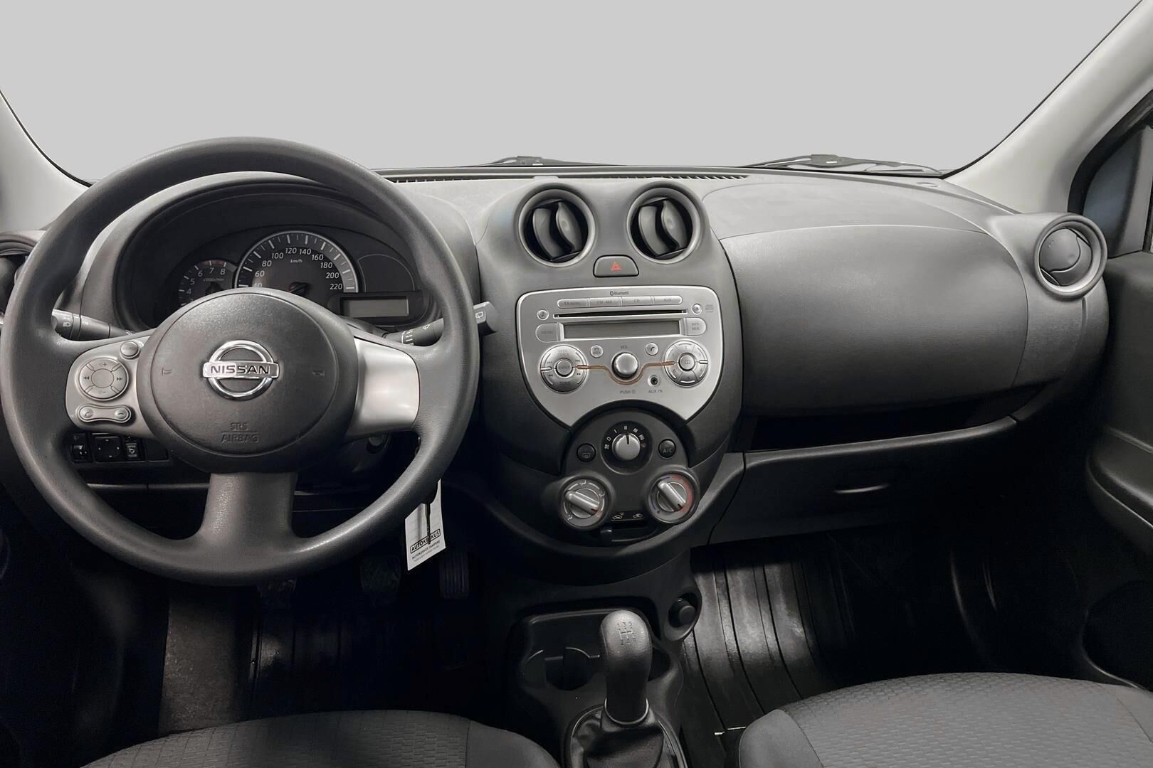 Nissan Micra iso kuva 11