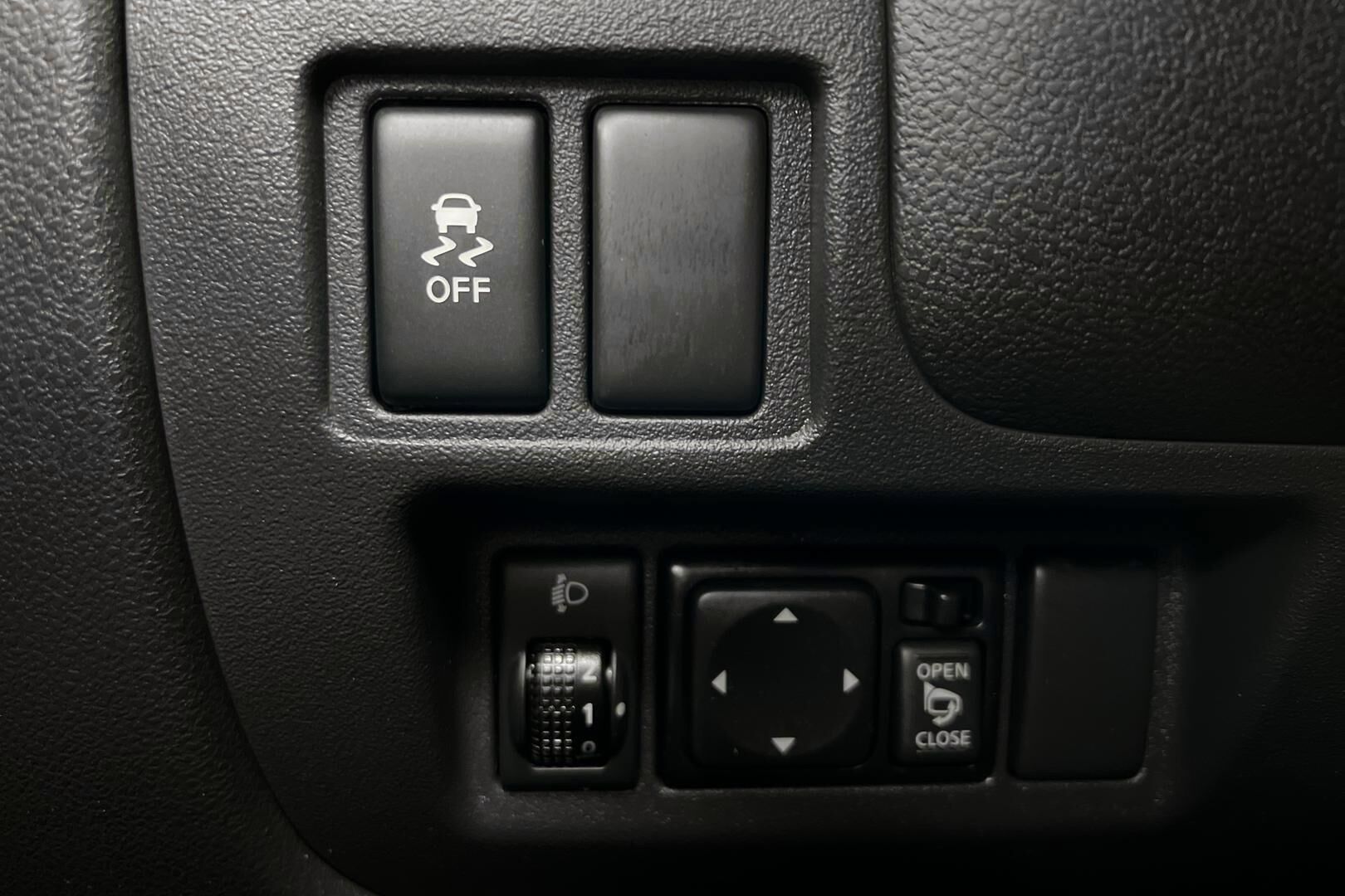 Nissan Micra iso kuva 18