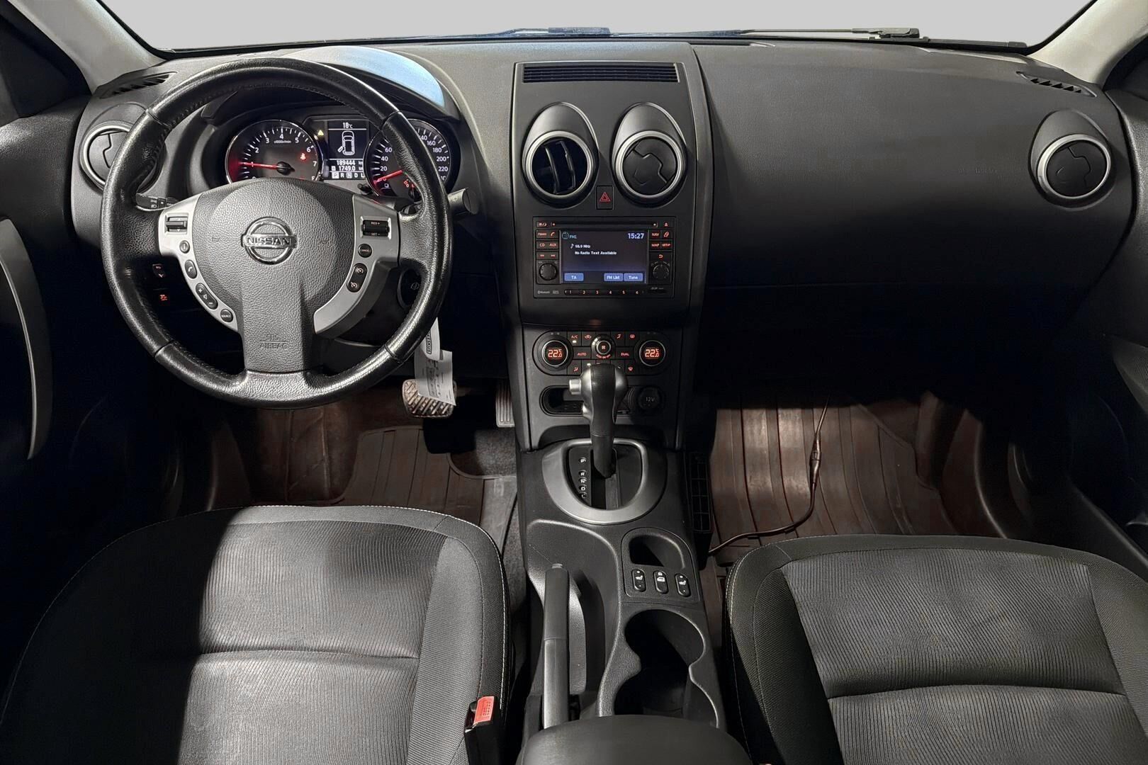 Nissan Qashqai iso kuva 11