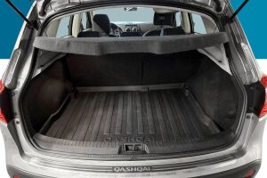 Nissan Qashqai esikatselu 12