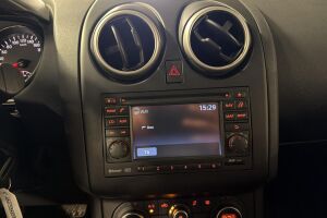 Nissan Qashqai esikatselu 23