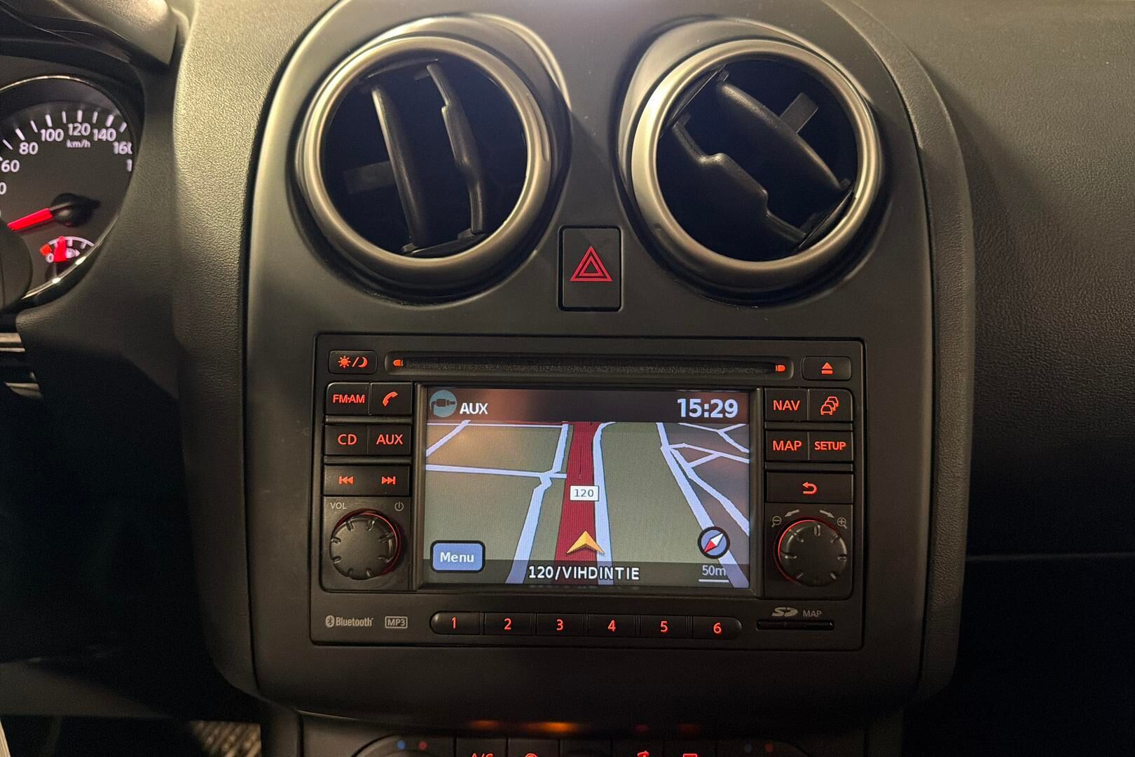 Nissan Qashqai iso kuva 25
