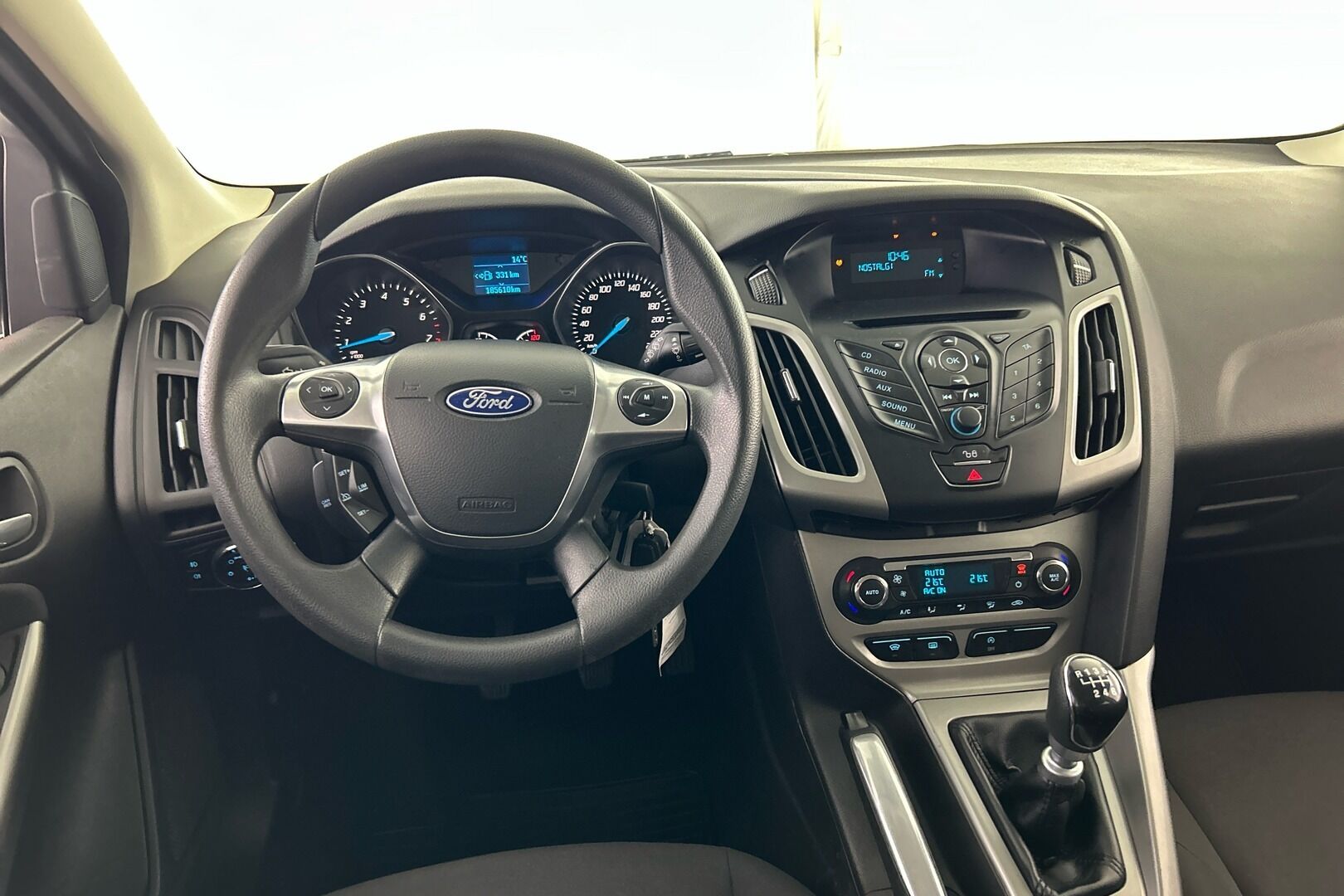 Ford Focus iso kuva 20