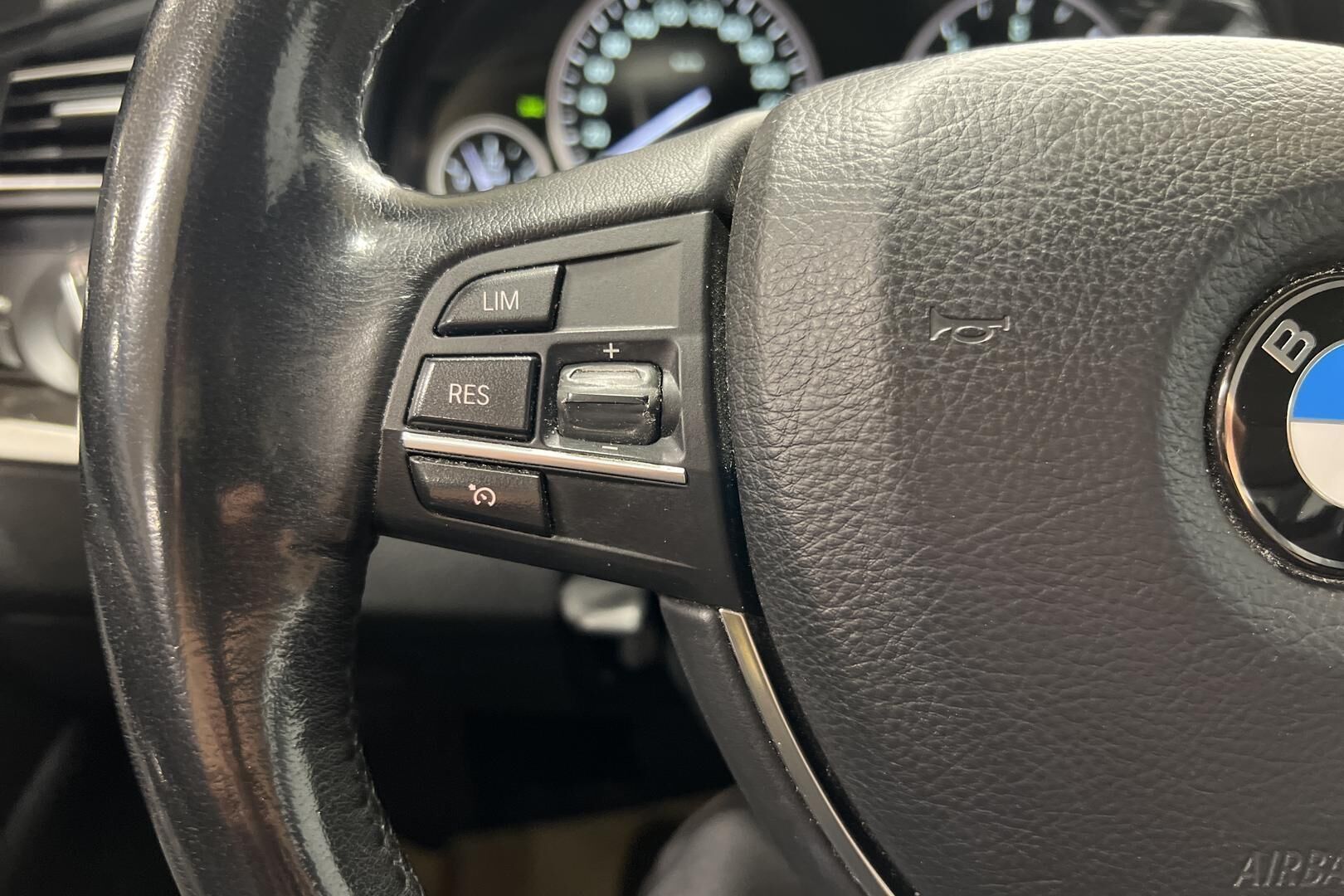 BMW 5-sarja iso kuva 18