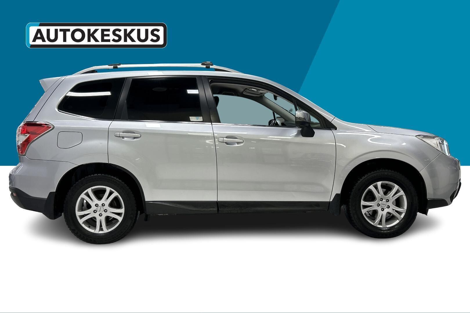 Subaru Forester iso kuva 26