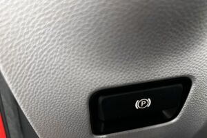 Mercedes-Benz B esikatselu 27