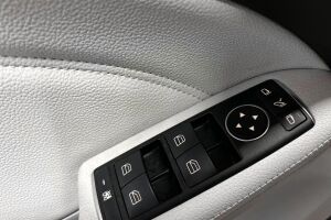 Mercedes-Benz B esikatselu 29