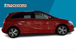 Mercedes-Benz B esikatselu 4