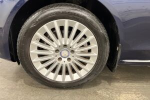 Mercedes-Benz C esikatselu 11