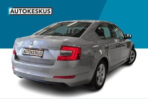 Skoda Octavia esikatselu 3