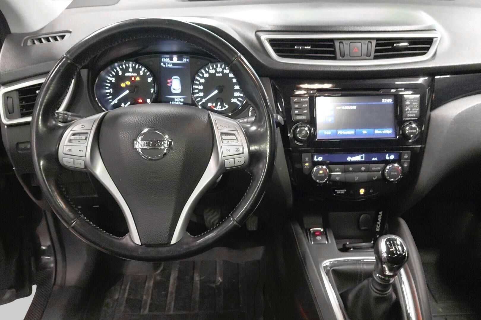 Nissan Qashqai iso kuva 2