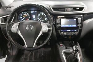 Nissan Qashqai esikatselu 2