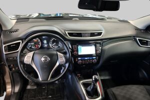 Nissan Qashqai esikatselu 10