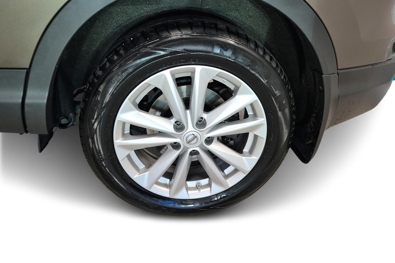 Nissan Qashqai iso kuva 12