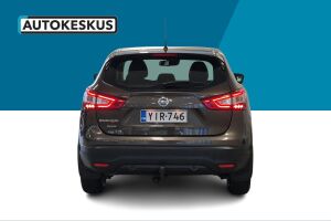 Nissan Qashqai esikatselu 5