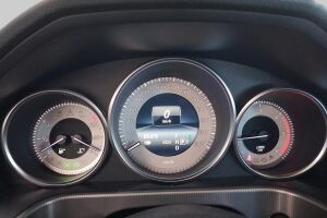Mercedes-Benz E esikatselu 22
